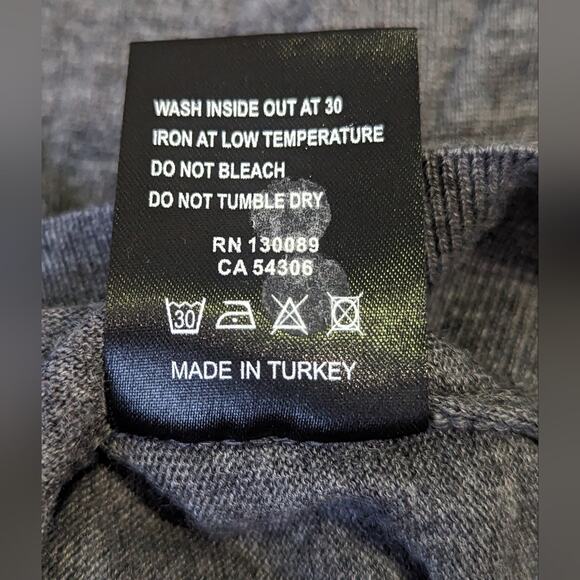 Jared Lang Lightweight Wool Sweater, Large - Picture 5 of 7